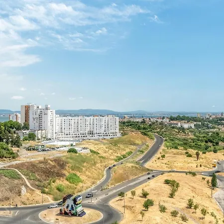 Guestready - Stunning Views Апартаменты Лиссабон
